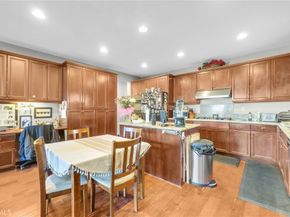 7595 Duck Creek, Rancho Cucamonga CA 91739