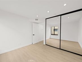 5009 Woodman Avenue 113, Sherman Oaks CA 91423