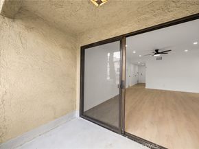 5009 Woodman Avenue 113, Sherman Oaks CA 91423