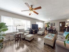 913 Walnut Avenue, Long Beach CA 90813