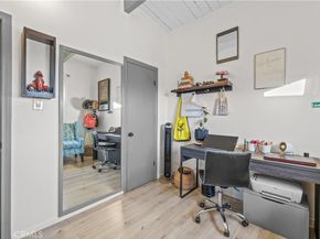 5657 Glenfinnan, Azusa CA 91702