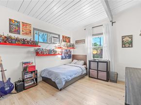 5657 Glenfinnan, Azusa CA 91702