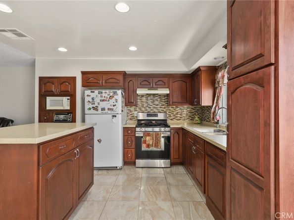 9200 Palm Street 6, Bellflower CA 90706