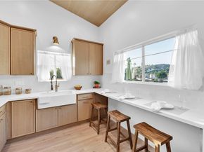 5160 Oakland, Los Angeles CA 90032