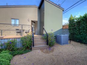 5160 Oakland, Los Angeles CA 90032