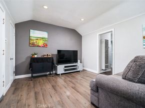 700 E 77th, Los Angeles CA 90001