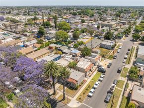 700 E 77th, Los Angeles CA 90001