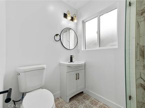 6519 Denver Avenue, Los Angeles CA 90044