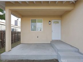832 Mcfarland, Wilmington CA 90744