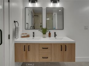 1741 N Rose, Burbank CA 91505