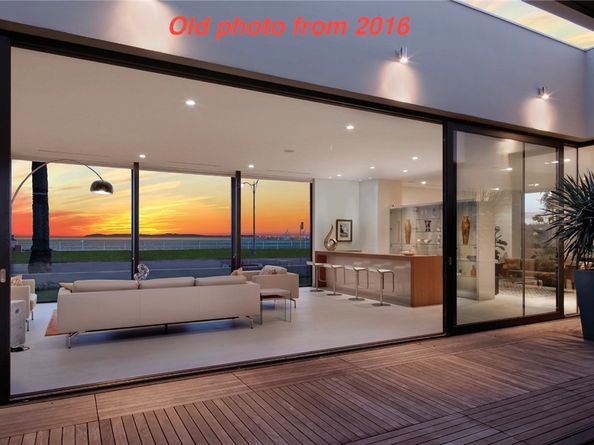 2767 E Ocean, Long Beach CA 90803