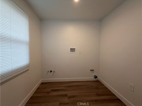 121 W 84th, Los Angeles CA 90003