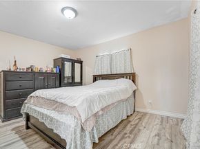 1782 w 36th pl, Los Angeles CA 90018