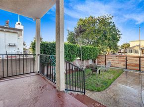 1782 w 36th pl, Los Angeles CA 90018