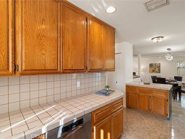 4558 Jessica Dr, Los Angeles CA 90065