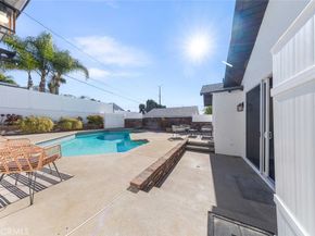 2950 N Lincoln Street, Burbank CA 91504