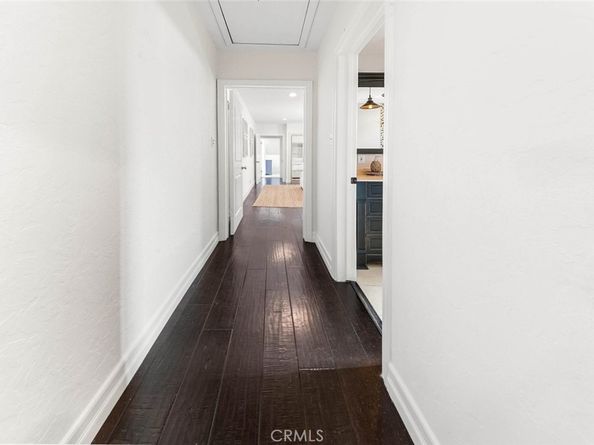 2950 N Lincoln Street, Burbank CA 91504