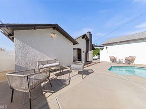 2950 N Lincoln Street, Burbank CA 91504