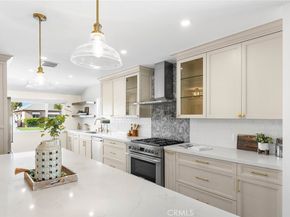 2950 N Lincoln Street, Burbank CA 91504