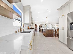 2950 N Lincoln Street, Burbank CA 91504