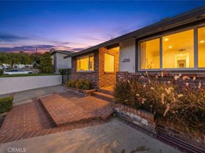 2950 N Lincoln Street, Burbank CA 91504