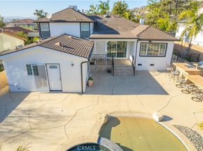 902 E WALNUT Avenue, Burbank CA 91501
