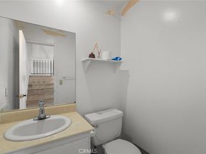 19545 Sherman Way 74, Reseda CA 91335