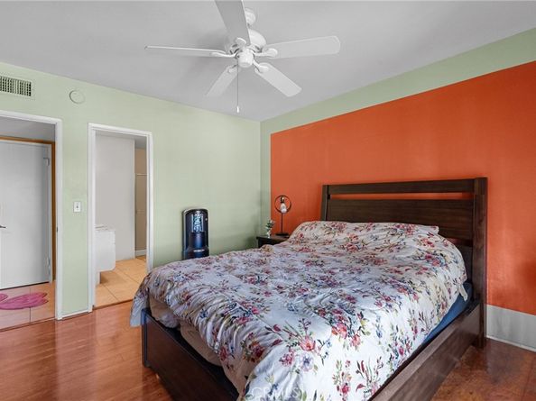 19545 Sherman Way 74, Reseda CA 91335