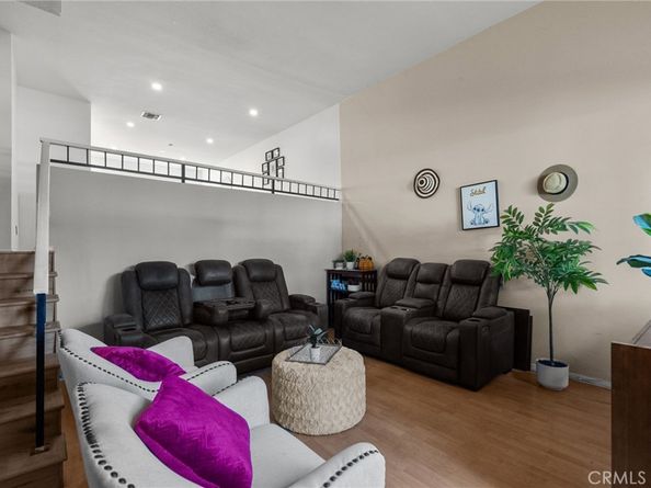 19545 Sherman Way 74, Reseda CA 91335