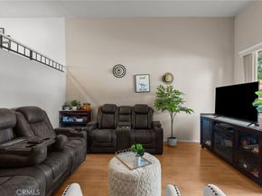 19545 Sherman Way 74, Reseda CA 91335