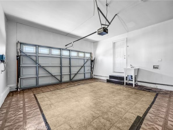 6654 Bellaire, North Hollywood CA 91606