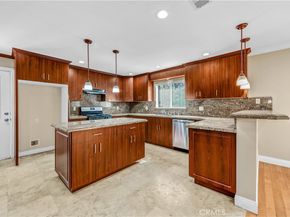 6654 Bellaire, North Hollywood CA 91606