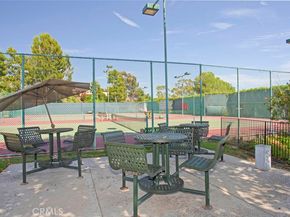 7901 Via Stefano, Burbank CA 91504