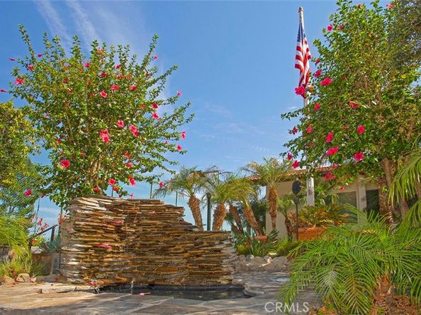 7901 Via Stefano, Burbank CA 91504