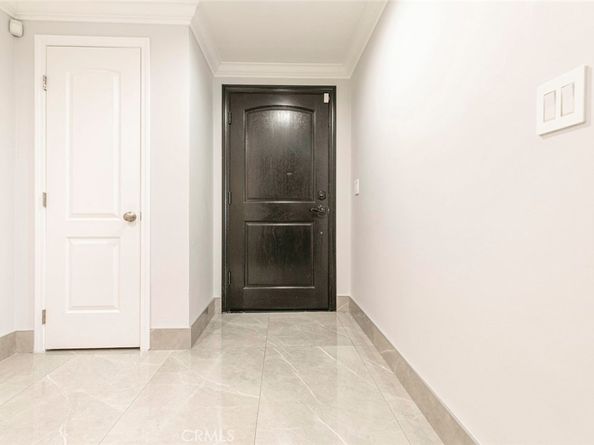 7901 Via Stefano, Burbank CA 91504