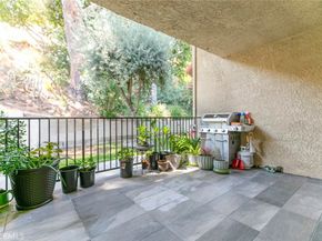 7901 Via Stefano, Burbank CA 91504