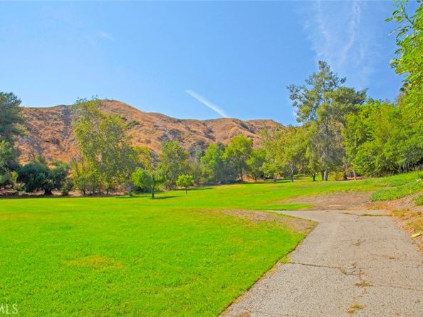 7901 Via Stefano, Burbank CA 91504