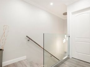 7901 Via Stefano, Burbank CA 91504