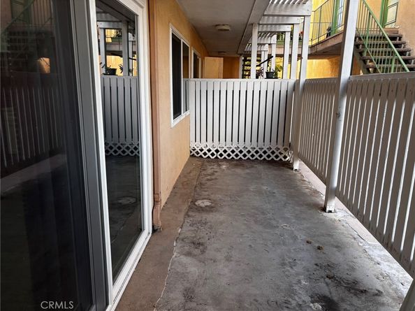 121 Sinclair Avenue 103, Glendale CA 91206