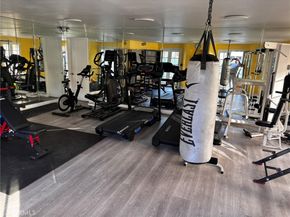 121 Sinclair Avenue 103, Glendale CA 91206