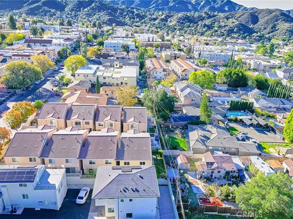 10357 Commerce Avenue 7, Tujunga CA 91042
