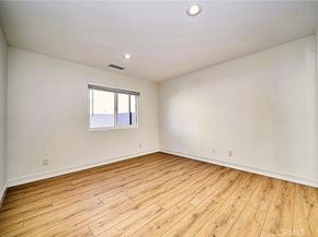 10357 Commerce Avenue 7, Tujunga CA 91042