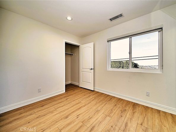 10357 Commerce Avenue 7, Tujunga CA 91042