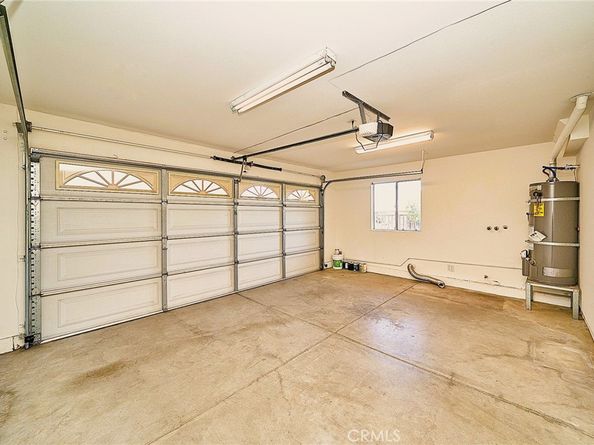 10357 Commerce Avenue 7, Tujunga CA 91042