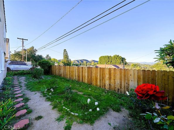 10357 Commerce Avenue 7, Tujunga CA 91042