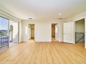 10357 Commerce Avenue 7, Tujunga CA 91042