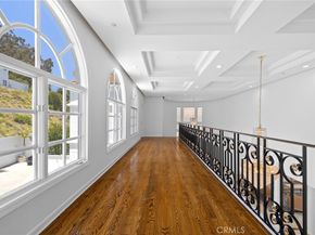 759 Foxkirk Road, Glendale CA 91206