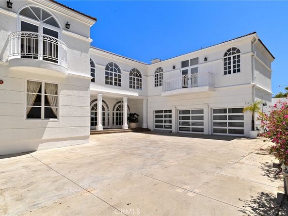 759 Foxkirk Road, Glendale CA 91206
