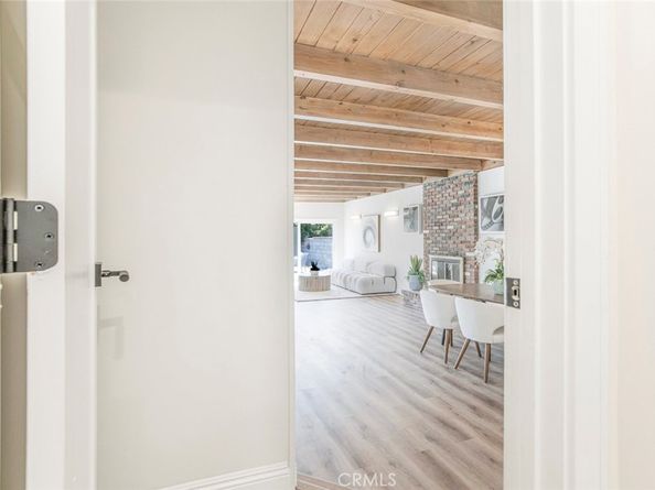 4250 McConnell Boulevard, Los Angeles CA 90066
