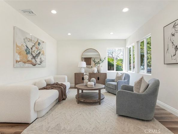 4250 McConnell Boulevard, Los Angeles CA 90066